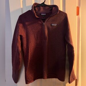 Patagonia dark burgundy 1/4 zip fleece sweater